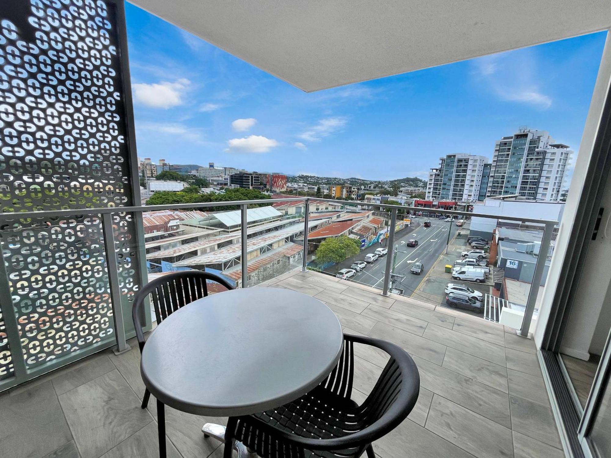 Direct Collective - Pavilion And Governor On Brookes Brisbane Exterior photo